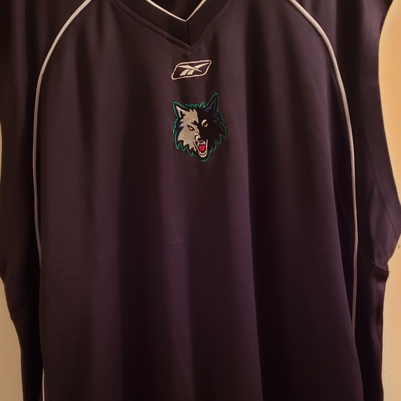 Vintage Reebok NBA Sleeveless Shooting Shirt - Picture 2 of 5